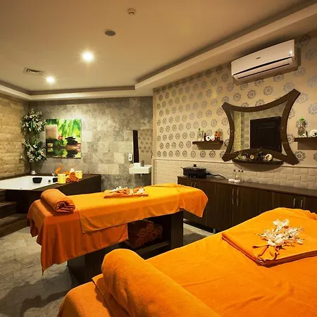 Hotel Ramada 4*